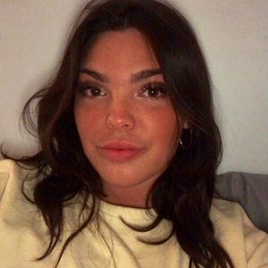 Meet your Posher, Shawna